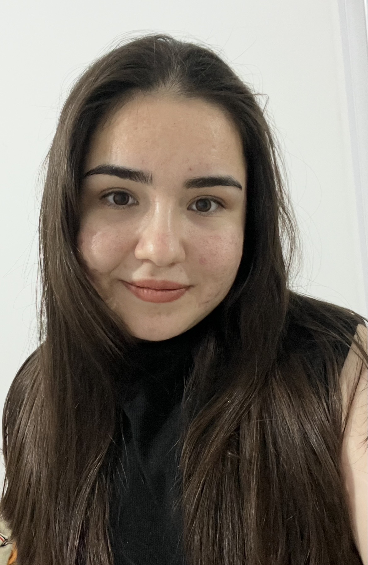 Ebru Suna